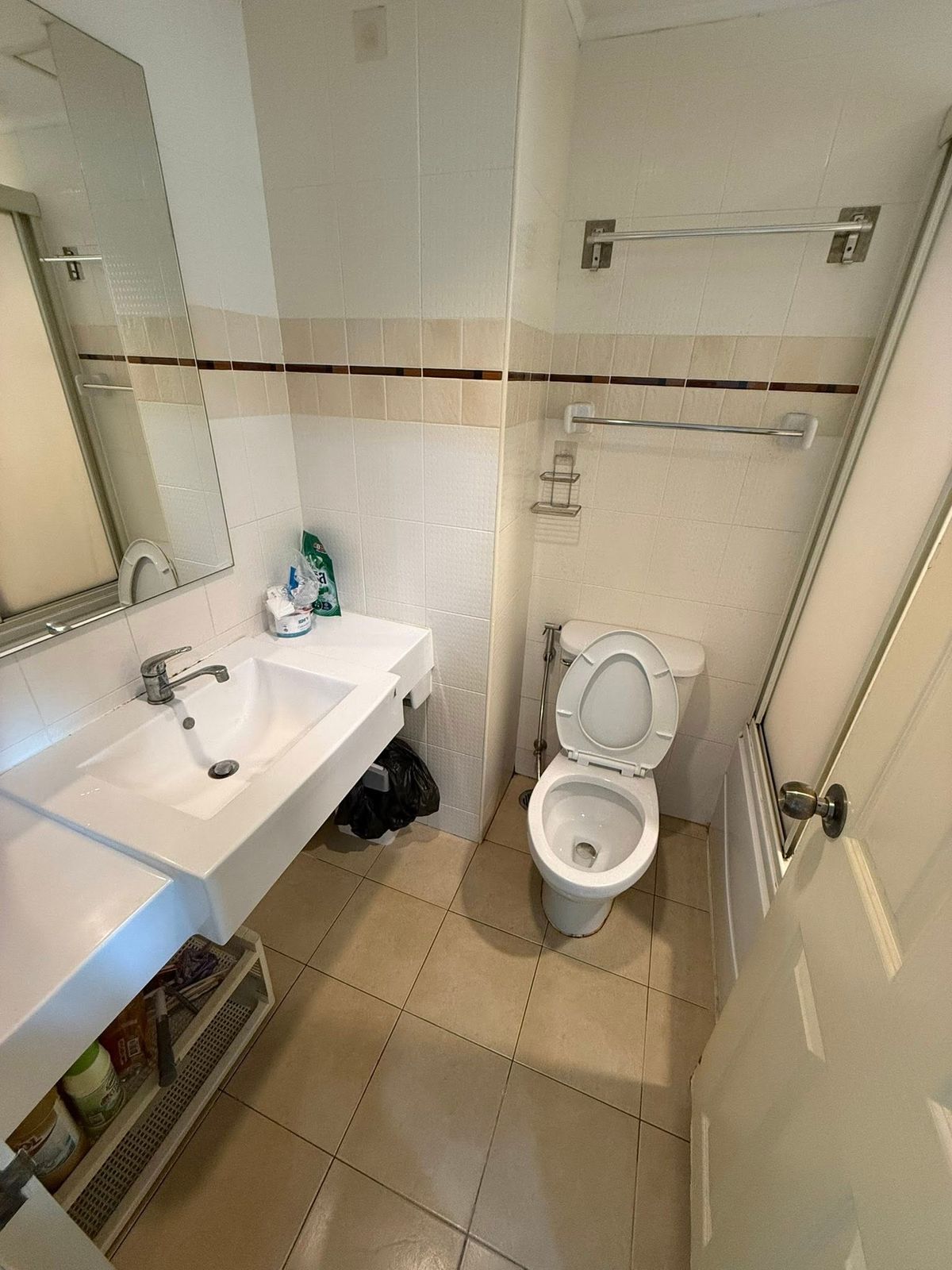 35 sqm 1-Bedroom Apartment with Furniture and Appliances