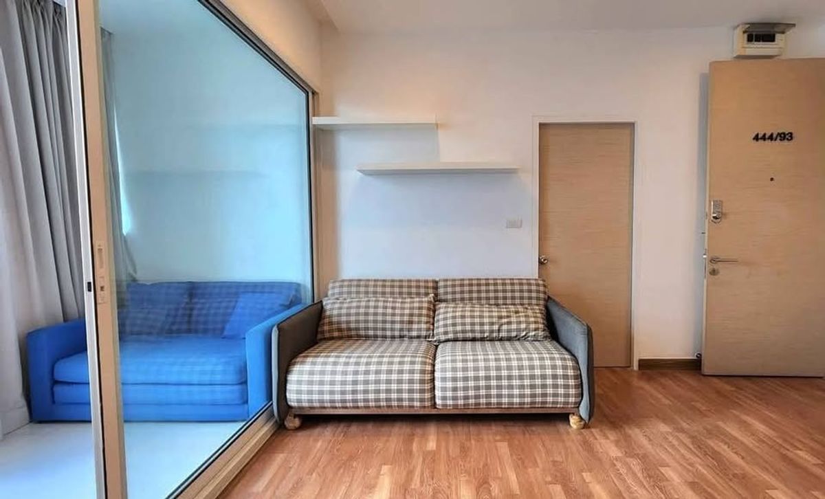 The Coast Bangkok Condo near BTS Bangna