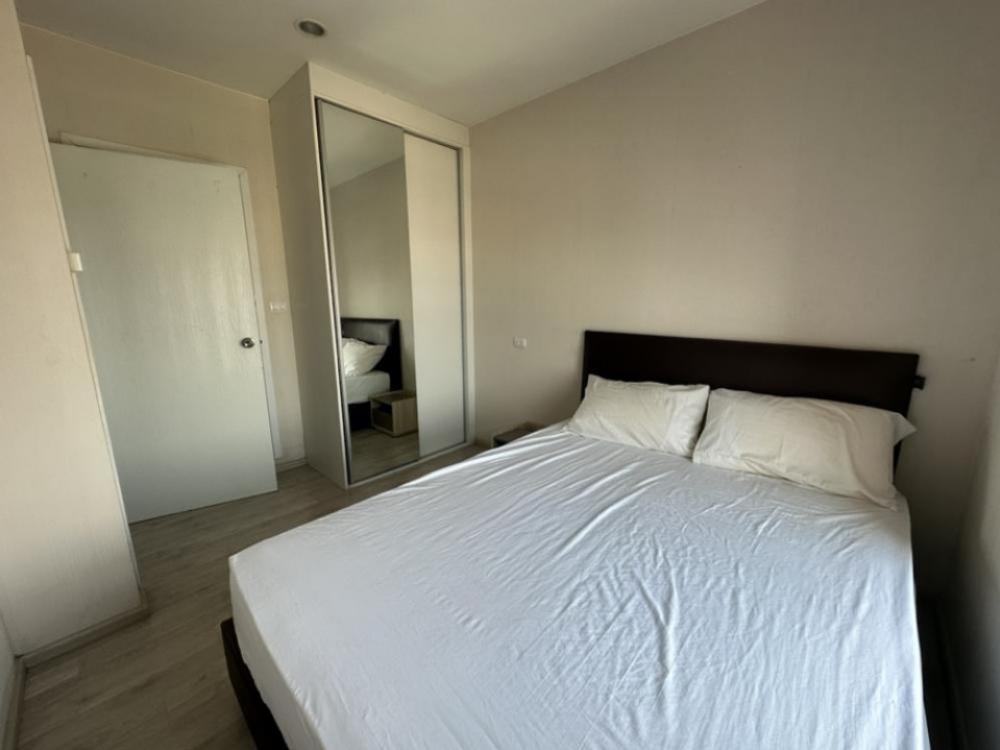 Plum Central Phase 1 - Fully Furnished Studio Apartment