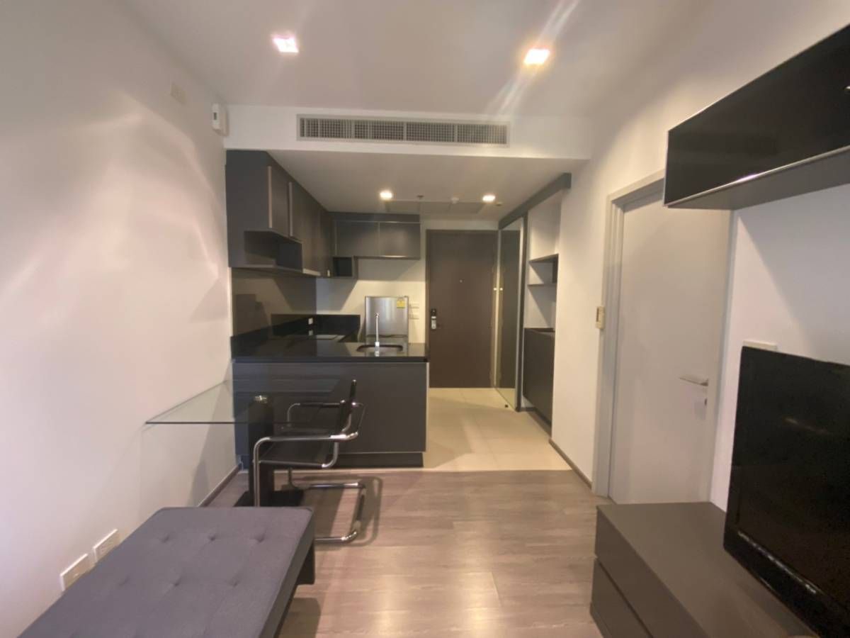 NYE by Sansiri Condo near BTS Wongwian Yai