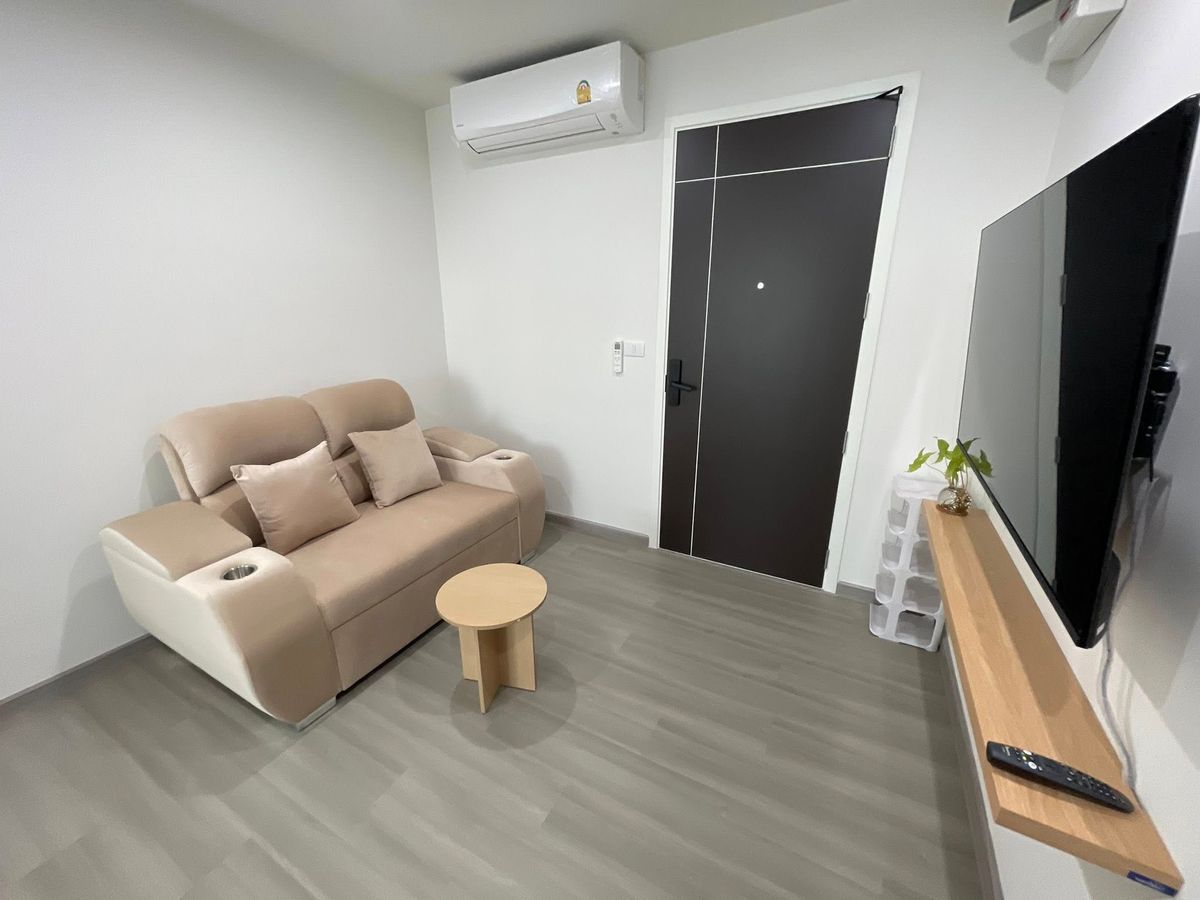 Condo at The President Charan - Near MRT Yaek Fai Chai Station