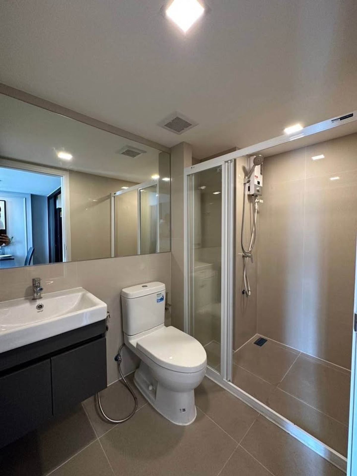 1 Bedroom Exclusive Vertical Suite near BTS Onnut