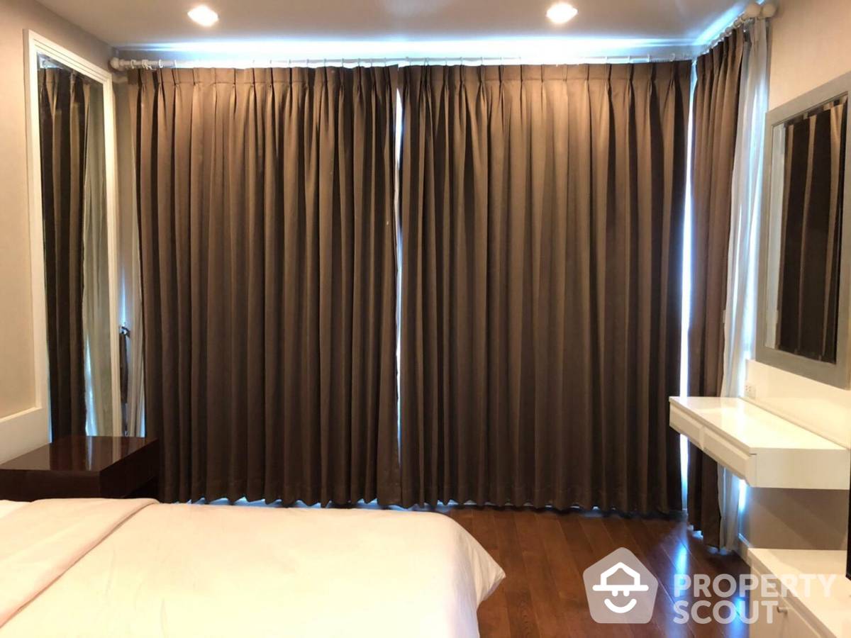 1 Bedroom Condo at The Address Chidlom near BTS Chit Lom