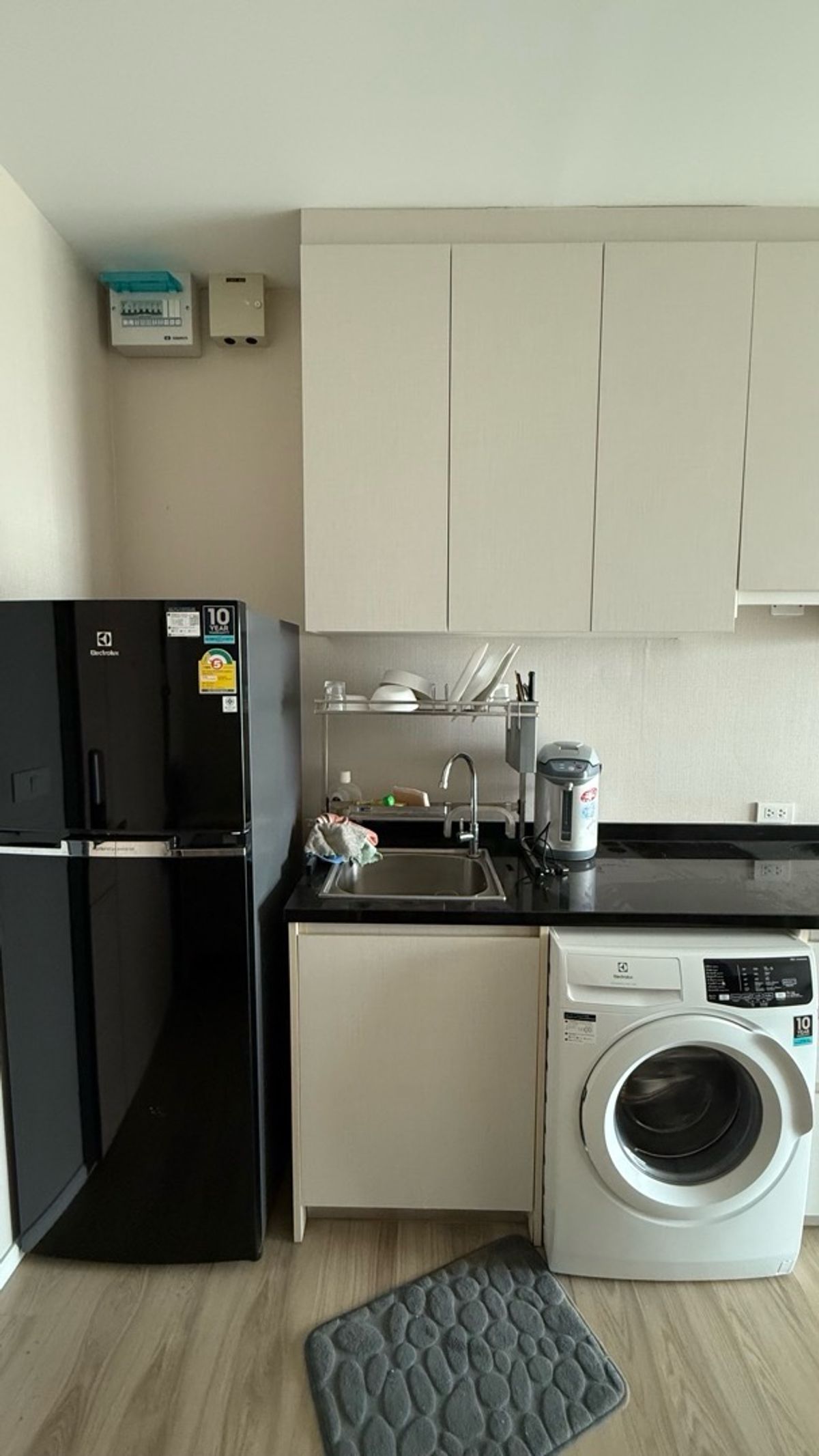 New 35 sqm Condo Next to MRT Station