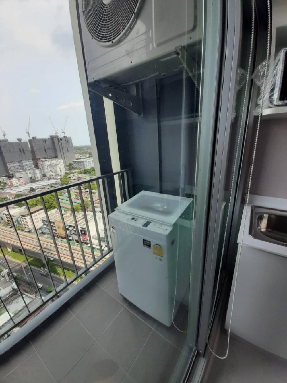 Studio Apartment near BTS, Phetkasem Area