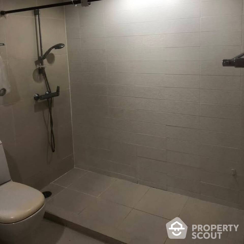 Fully Furnished 3-Bedroom Condo at Belle Grand Rama 9