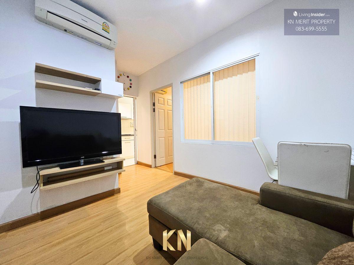 1 Bedroom Condo near Sutthisan MRT, Fully Decorated