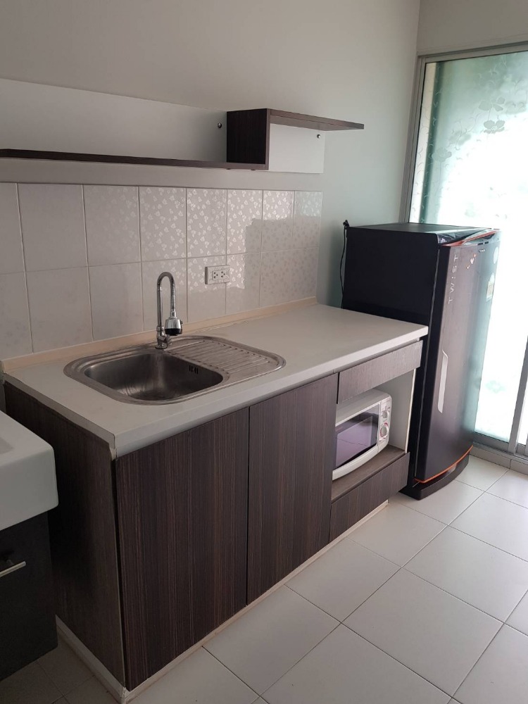 Compact 32 sqm Studio Apartment with Complete Furniture