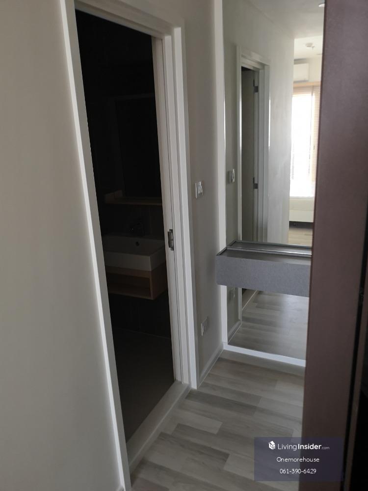 2 Bedroom Apartment at The Key Sathorn Charoenrat