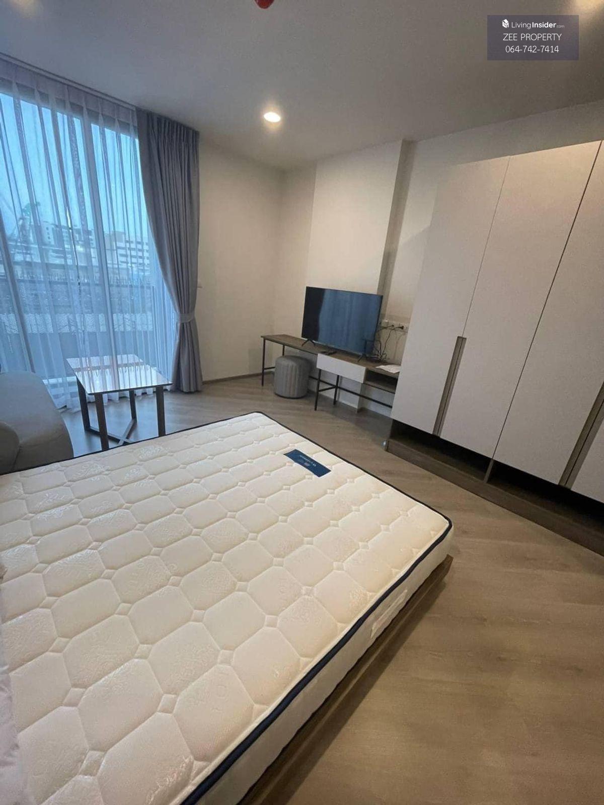 Studio Apartment near BTS Saphan Mai, Fully Furnished