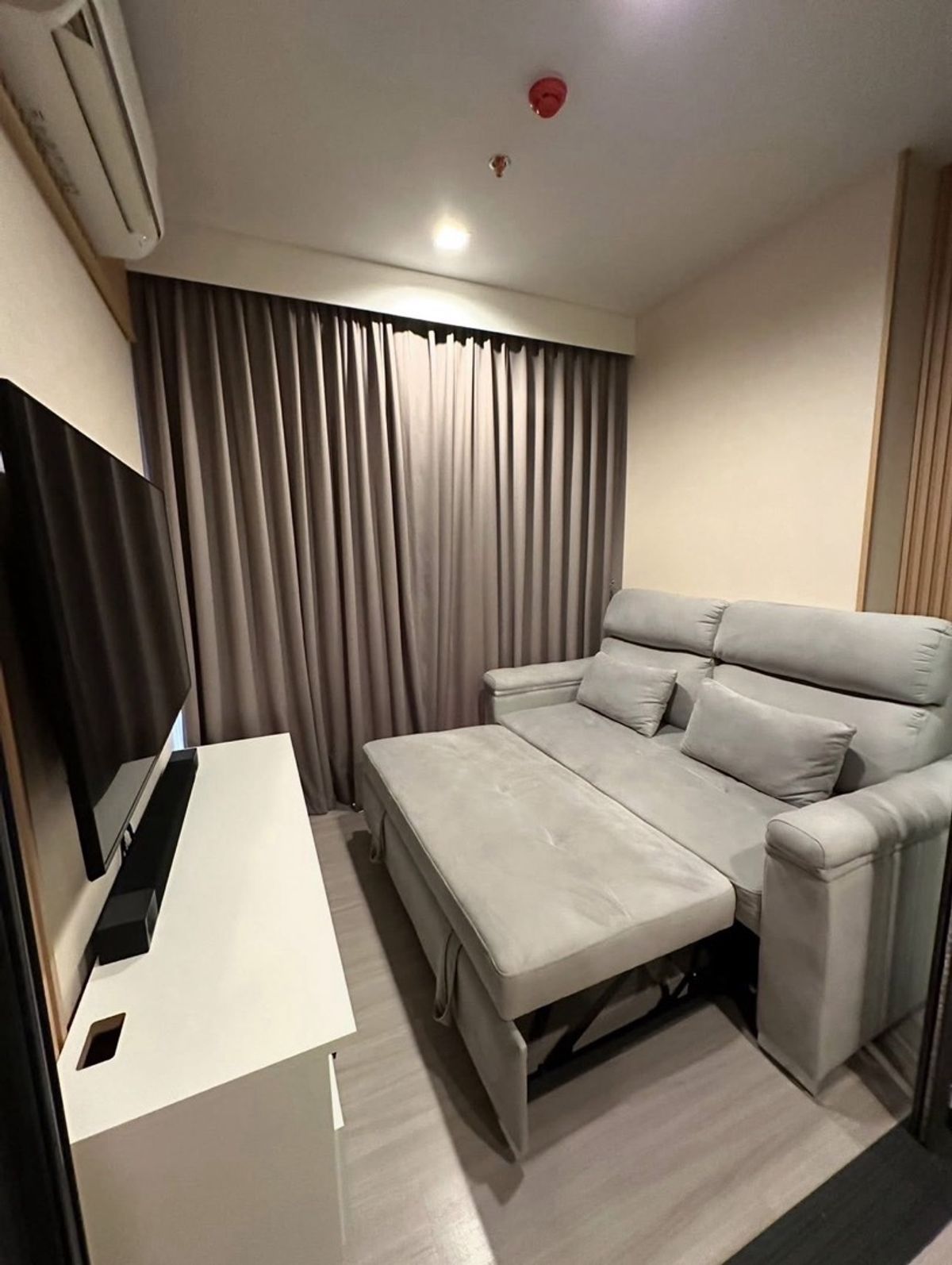 Life Asoke Hype Condo - 1 Bedroom Plus, Muji Style, Near Rama 9