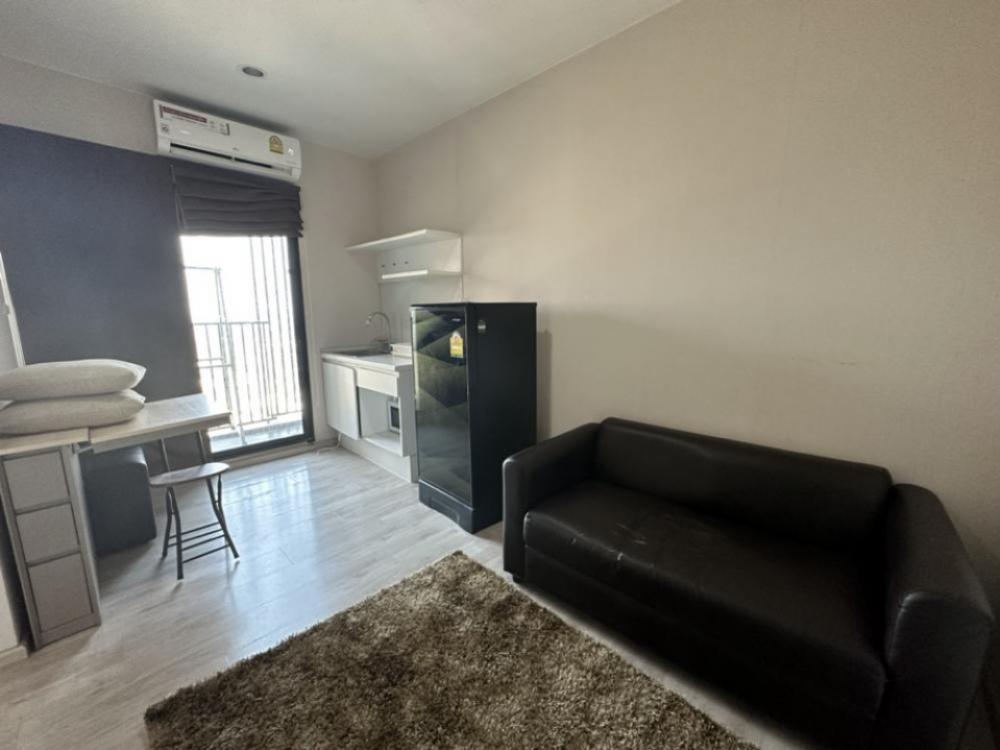 Plum Central Phase 1 - Fully Furnished Studio Apartment