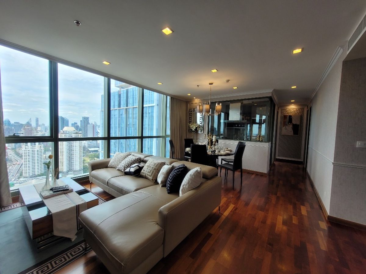 93 кв.м Современная 3-комнатная квартира в высотке Wish Signature Siam Midtown