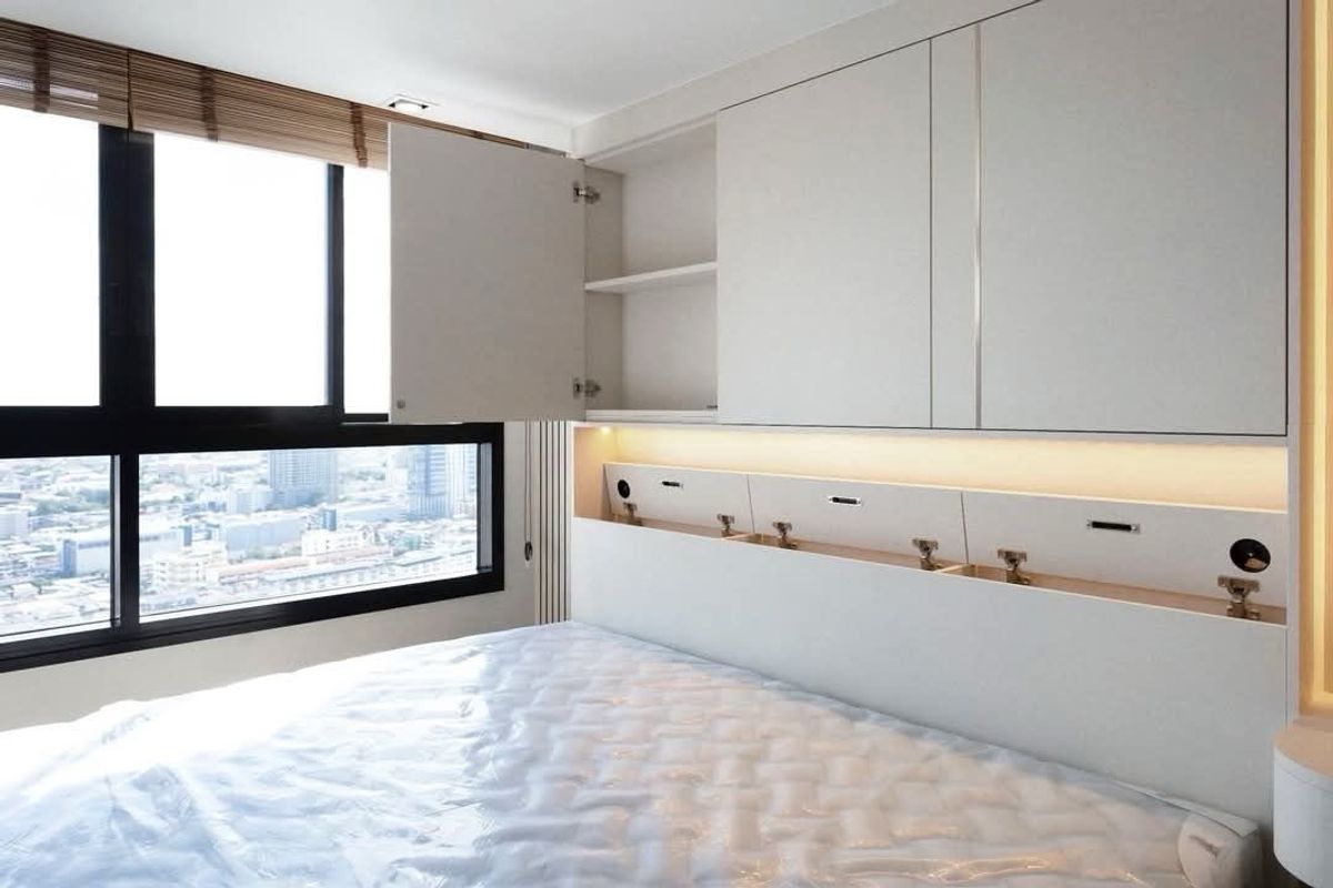 Ideo Charan 70 River View - Duplex Apartment with River View