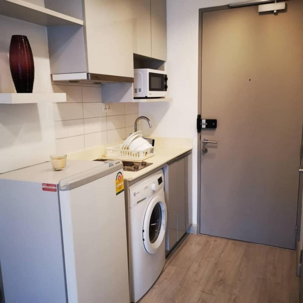 Studio Apartment at Ideo Mobi Sukhumvit near BTS On Nut