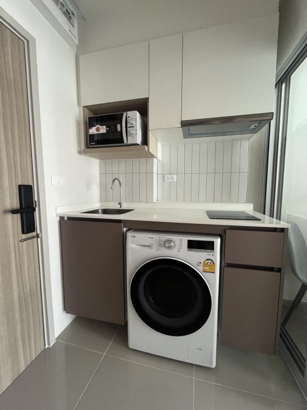 New Fully Furnished 1-Bedroom Condo in Essence Ville, Ayutthaya