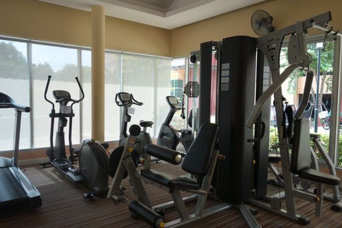 City Home Ratchada 10 - MRT Huai Khwang маңындағы 1 бөлмелі пәтер