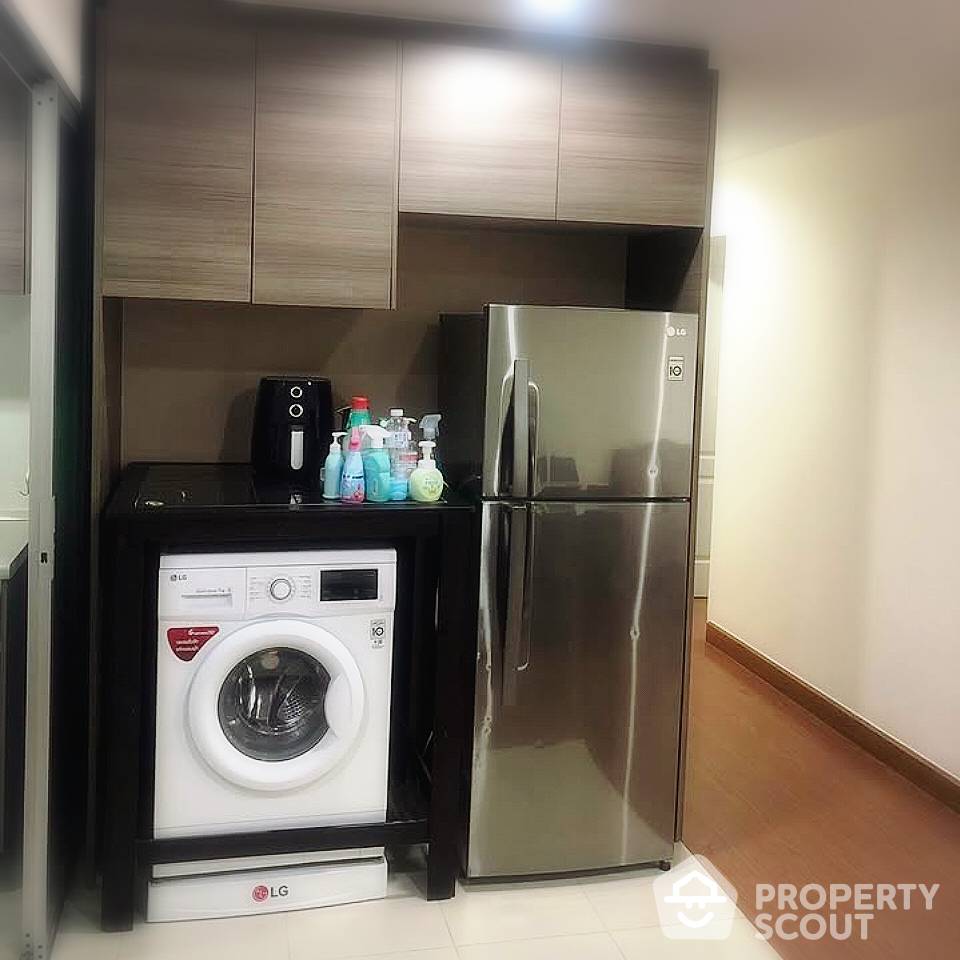 Fully Furnished 3-Bedroom Condo at Belle Grand Rama 9