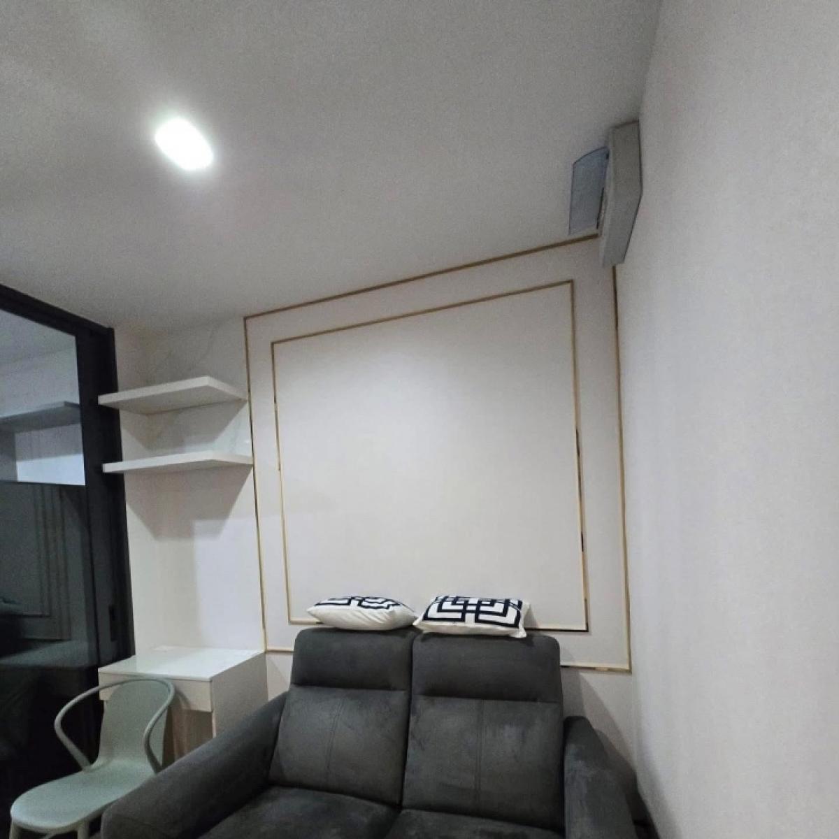 1 Bedroom Apartment at LifeAsokeHype Rama 9