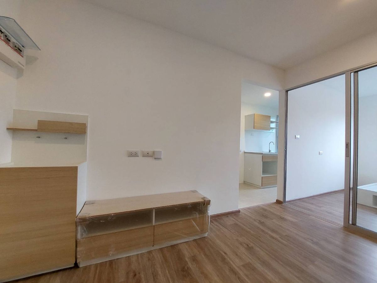 Sena Kit Rangsit Khlong 4 - Compact Studio Apartment