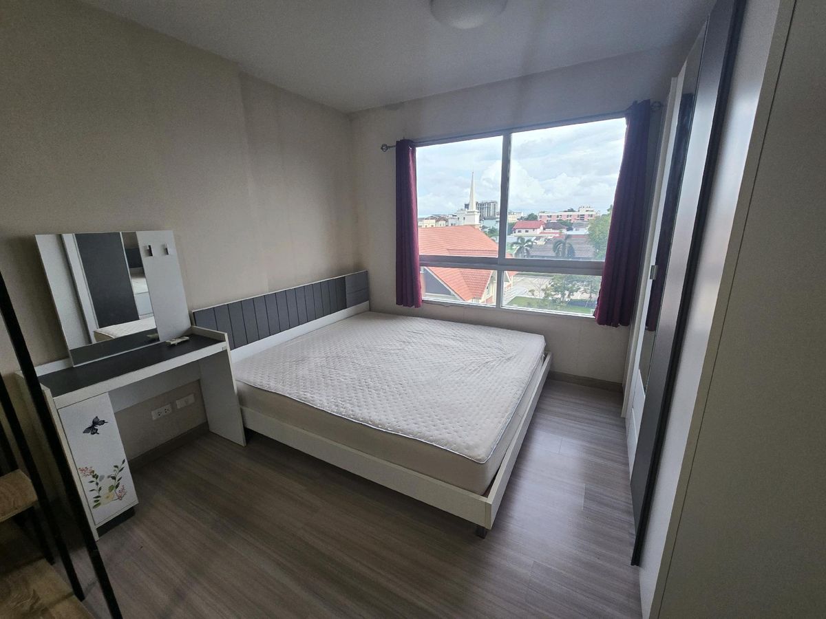 Fully Furnished Condo near Lotus Nawamin, BTS, 30 sqm