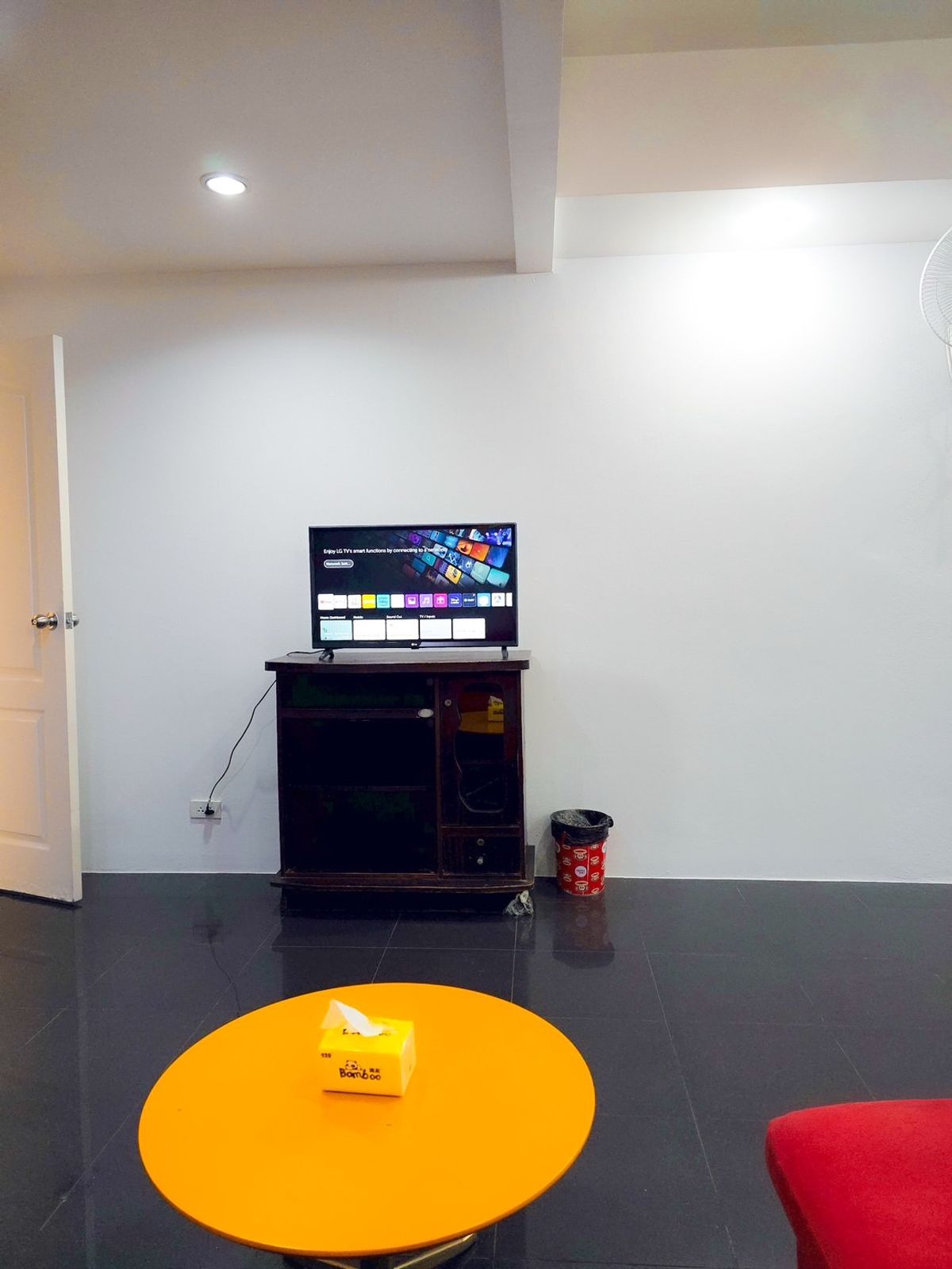 Fully Furnished Bangrak Condo near BTS, Asiatique, and Central Silom