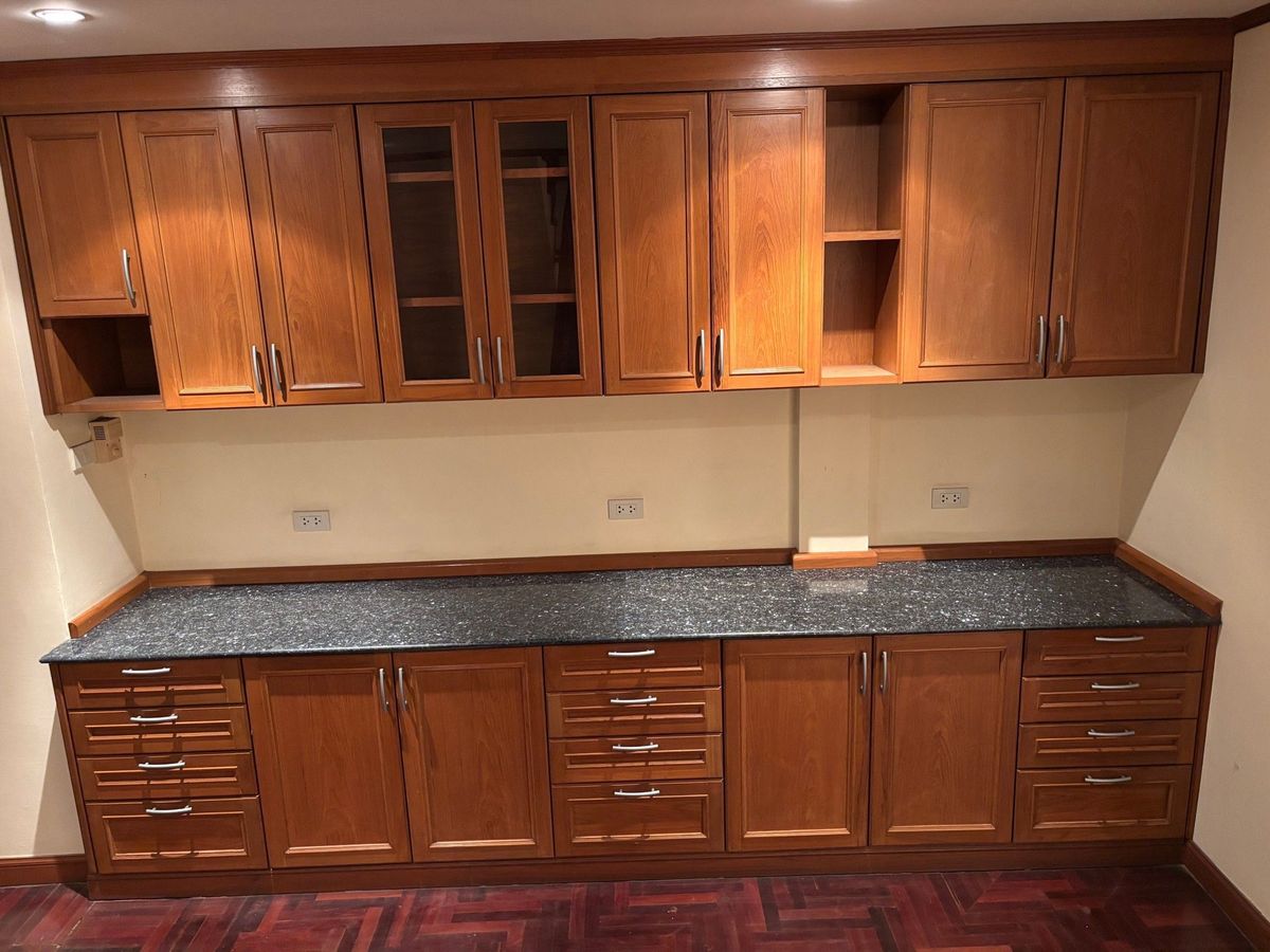 3 Bedroom Property near Ladprao BTS Station with Designer Interior