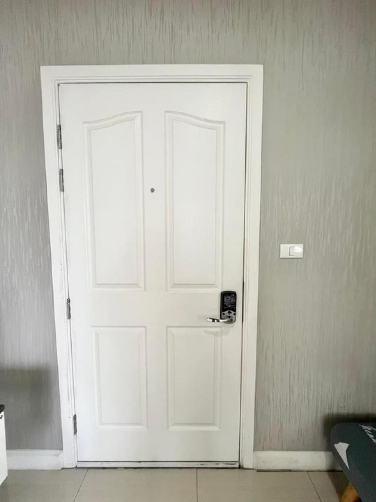 Corner Room at Manor Sanambinnam - Pool & River View Condo
