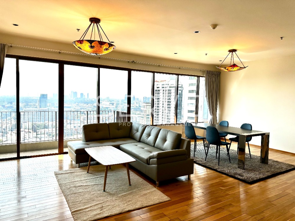 3 Bedroom Condo at The Emporio Place near BTS Phrom Phong