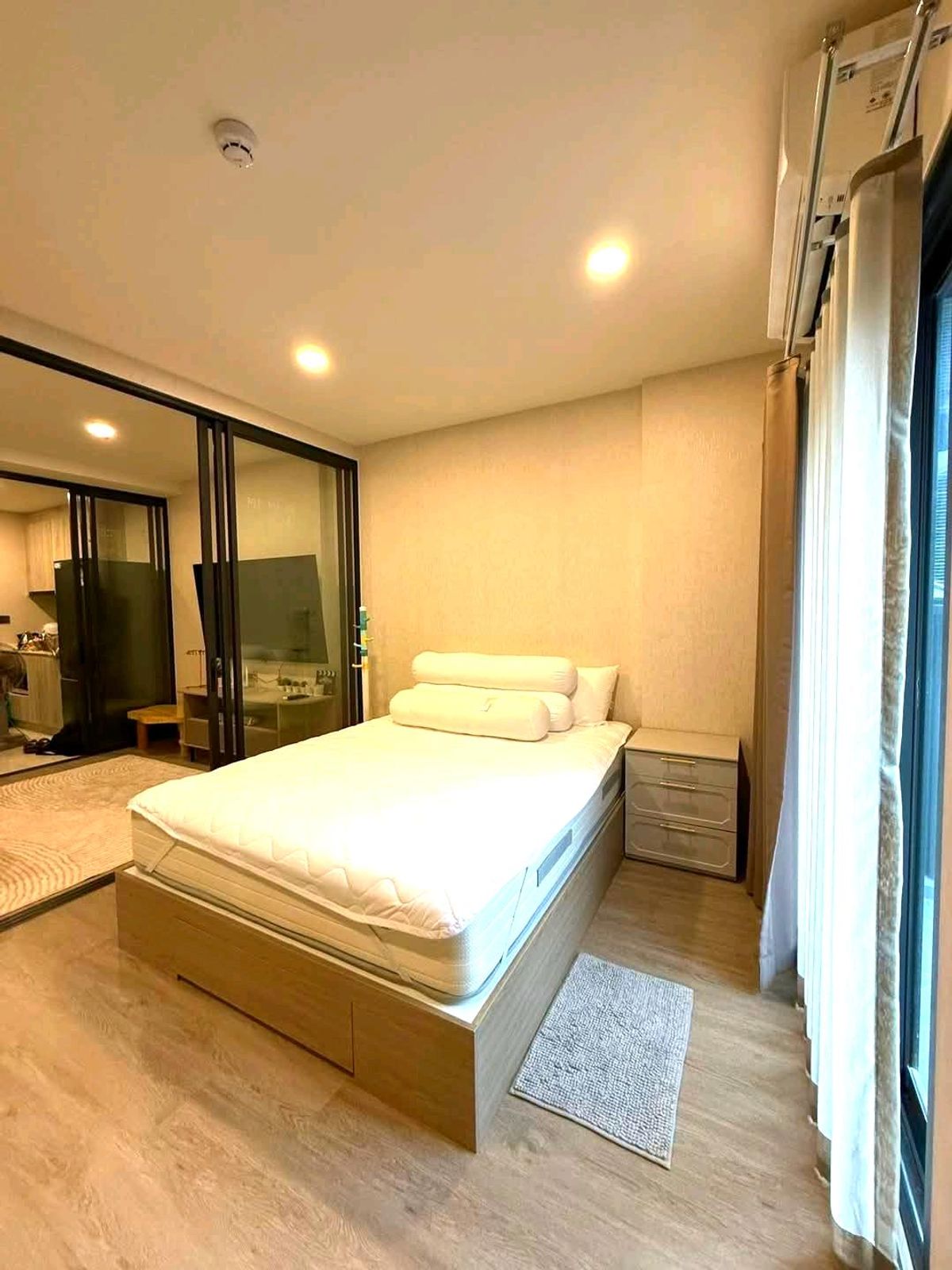 One Bed Exclusive Smart Room at Salaya One Residences