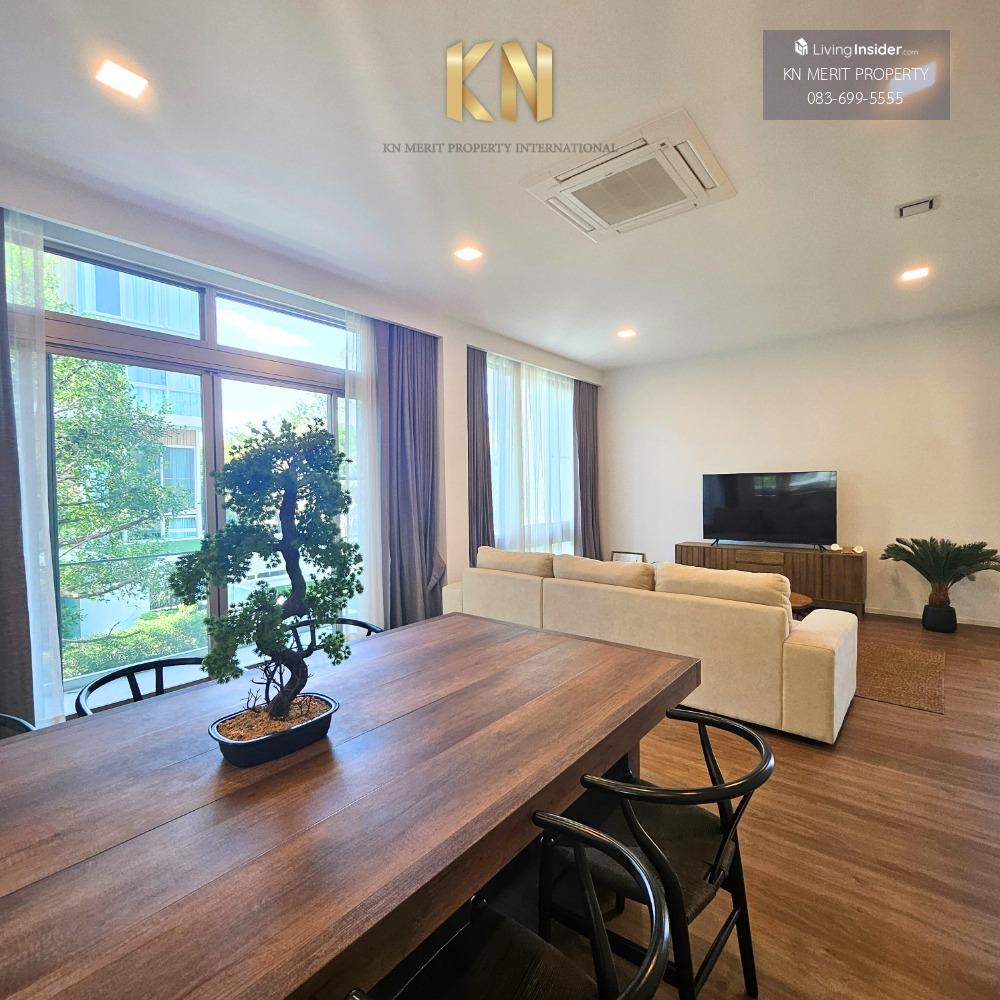 Luxurious 3-Story Single House near Wellington International School