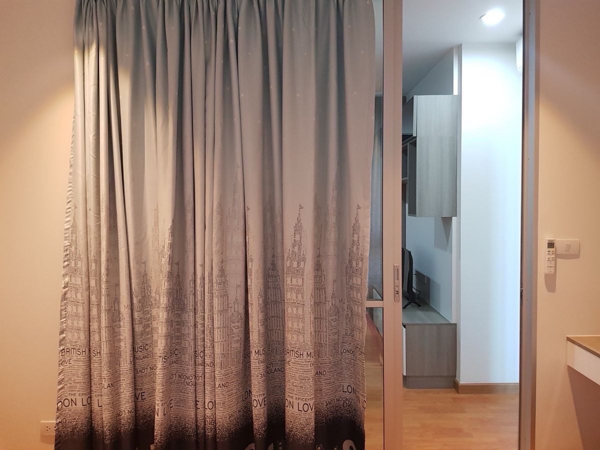 1 Bedroom Condo near The Mall Bang Khae, MRT Station, Pool View