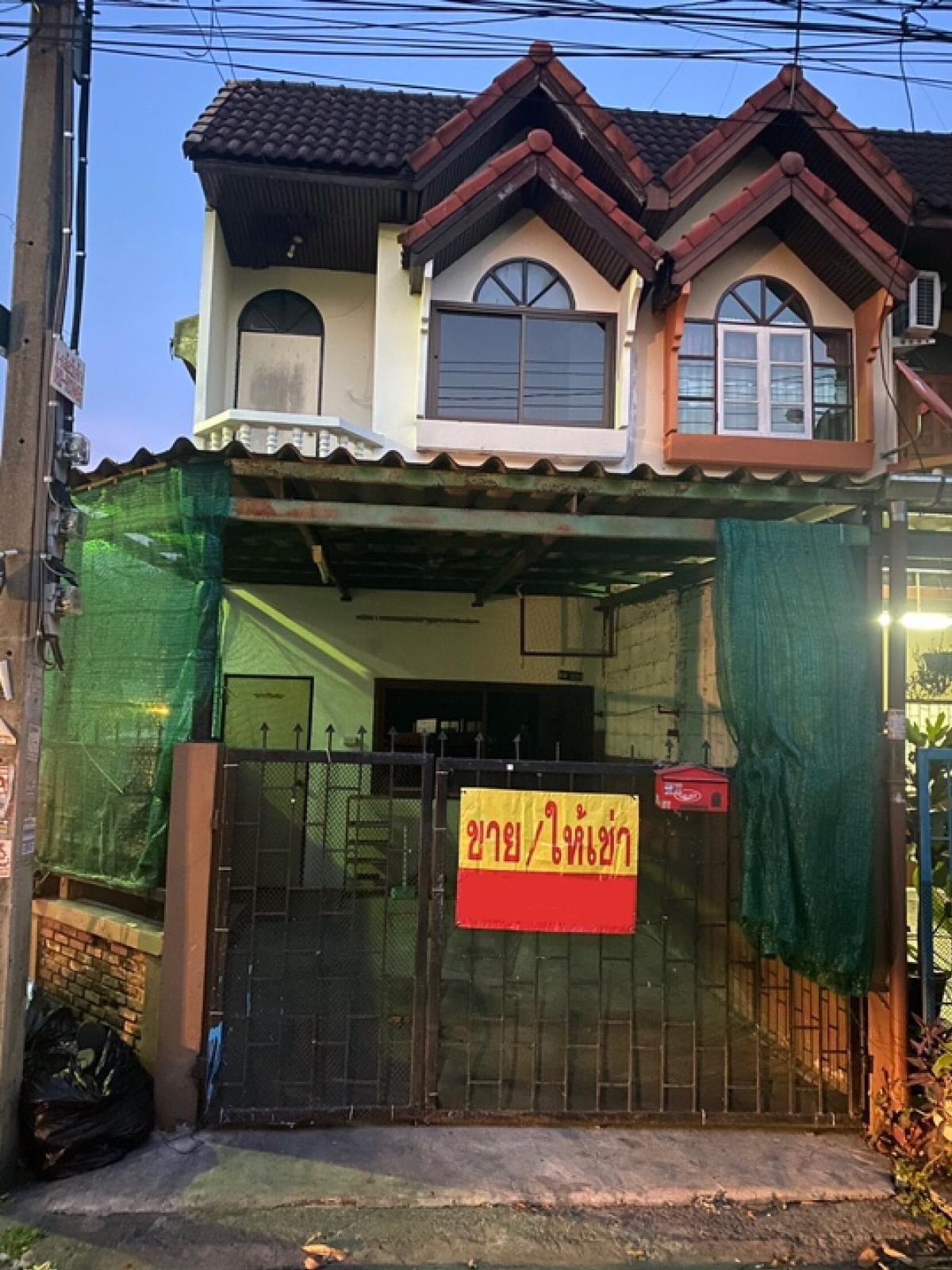 2-storey house with 2 bedrooms near Safari World