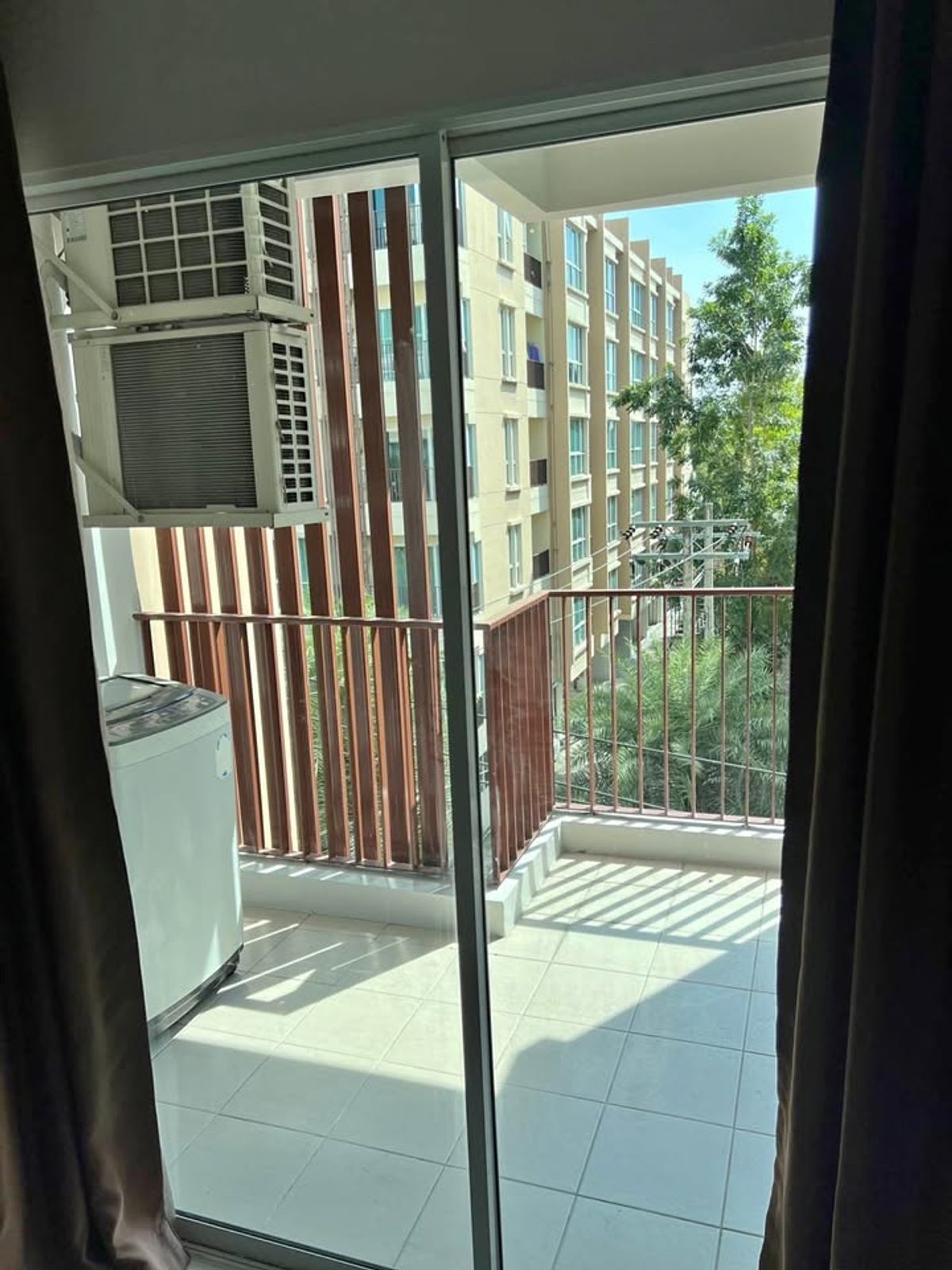 Happy Condo Lat Phrao 101 - 1 Bedroom Condo