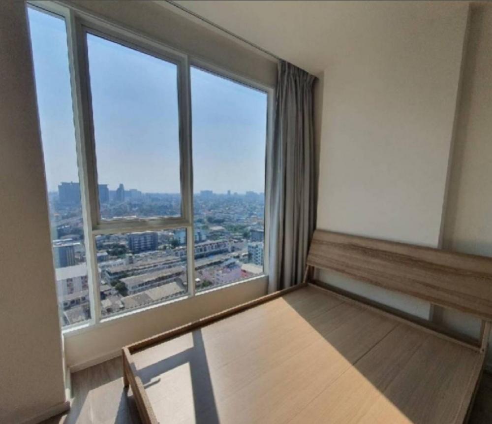 De Lapis Charan 81 Condo - 1BR Near MRT Bang Phlat with River View