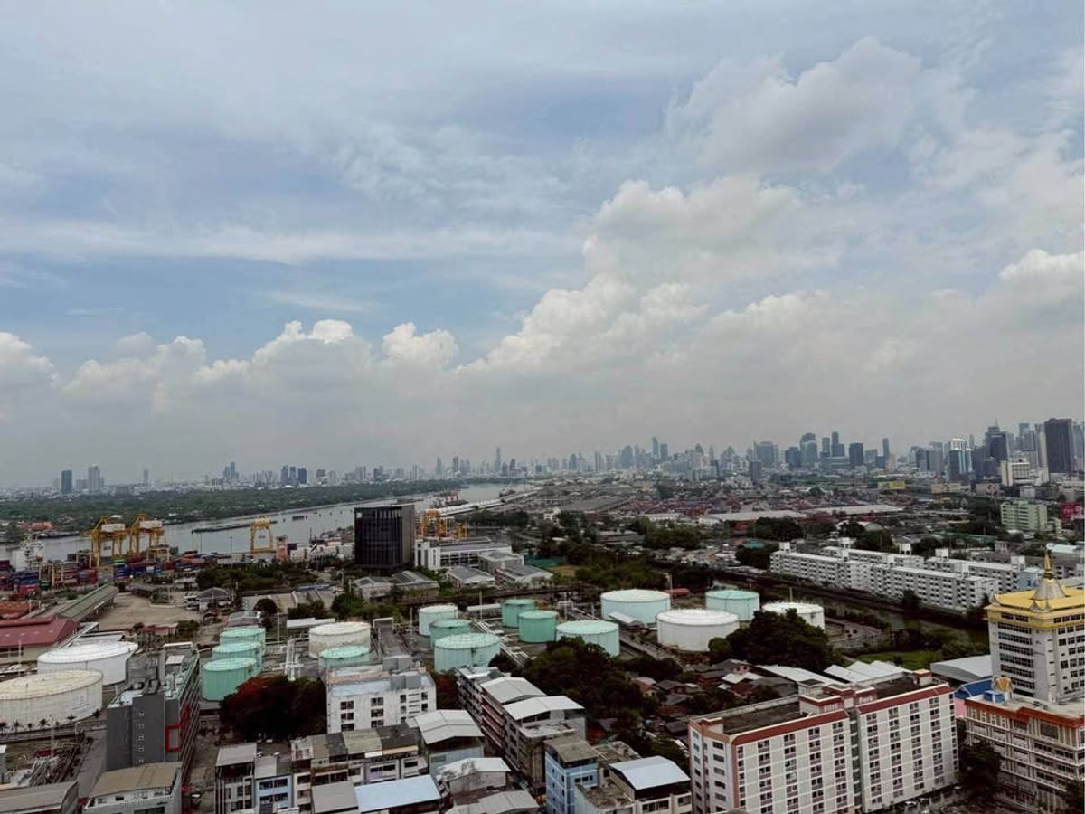 1 Bedroom Exclusive Vertical Suite near BTS Onnut