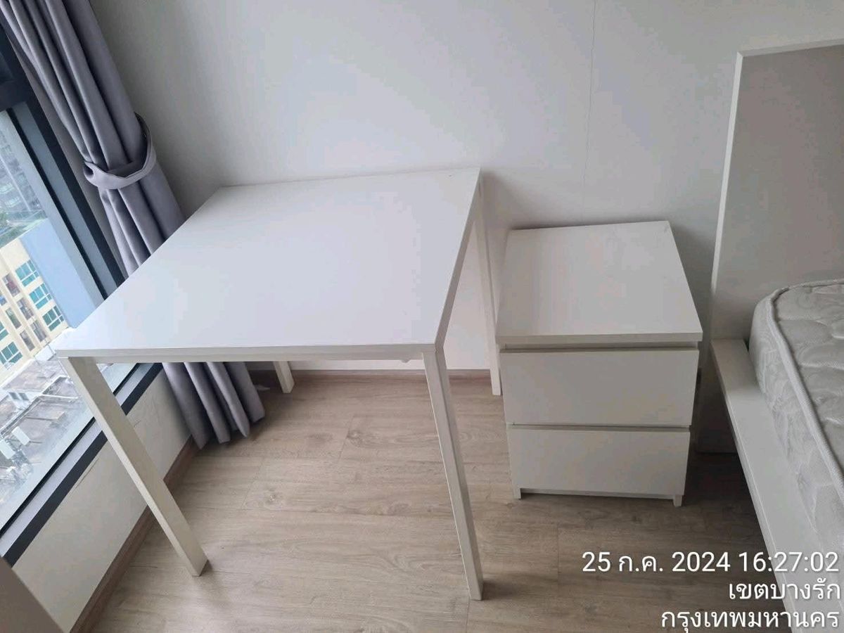 1 Bedroom Condo near MRT Sam Yan Station