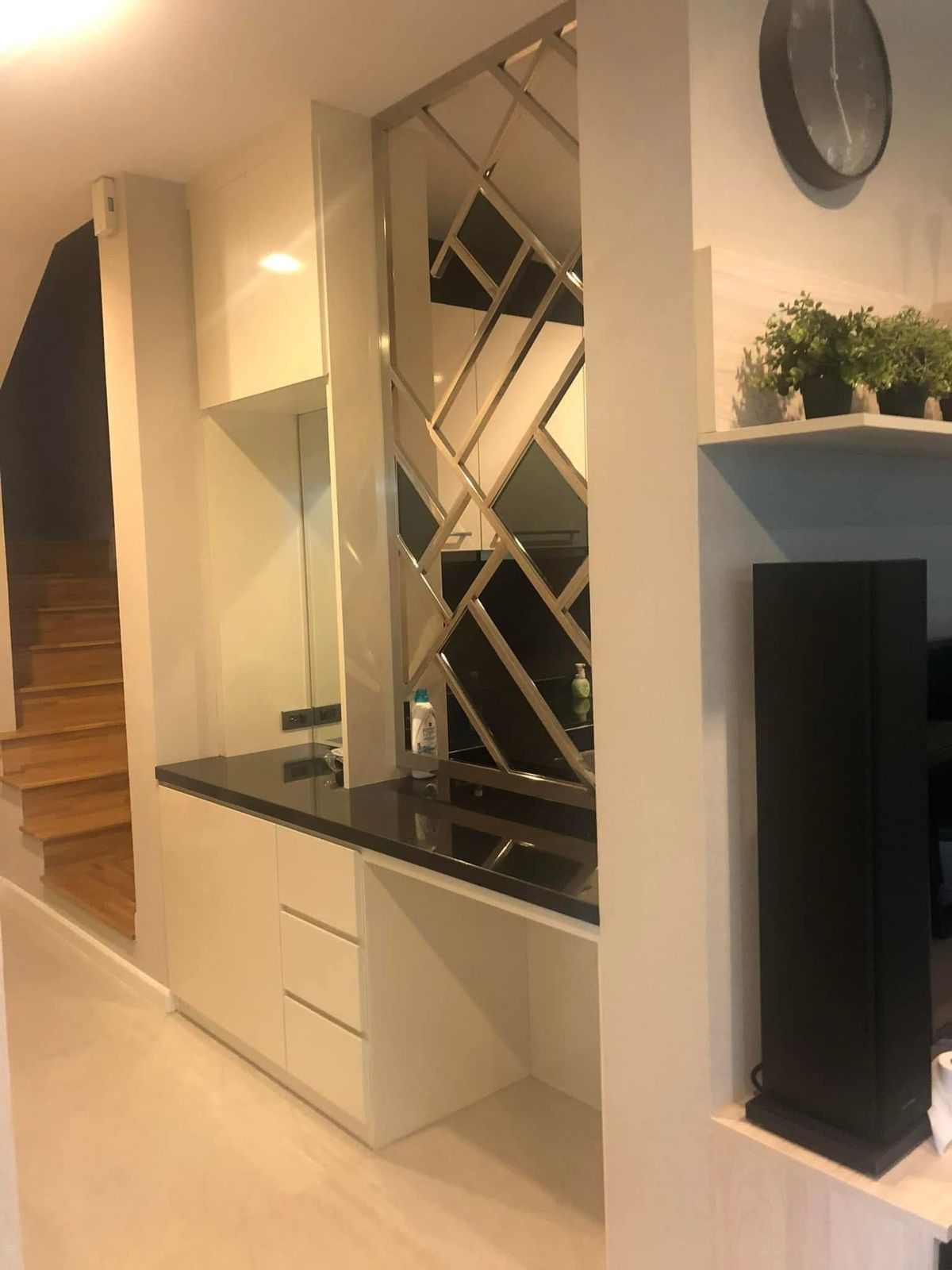 Private Nirvana North Townhouse near Ram Inthra Express