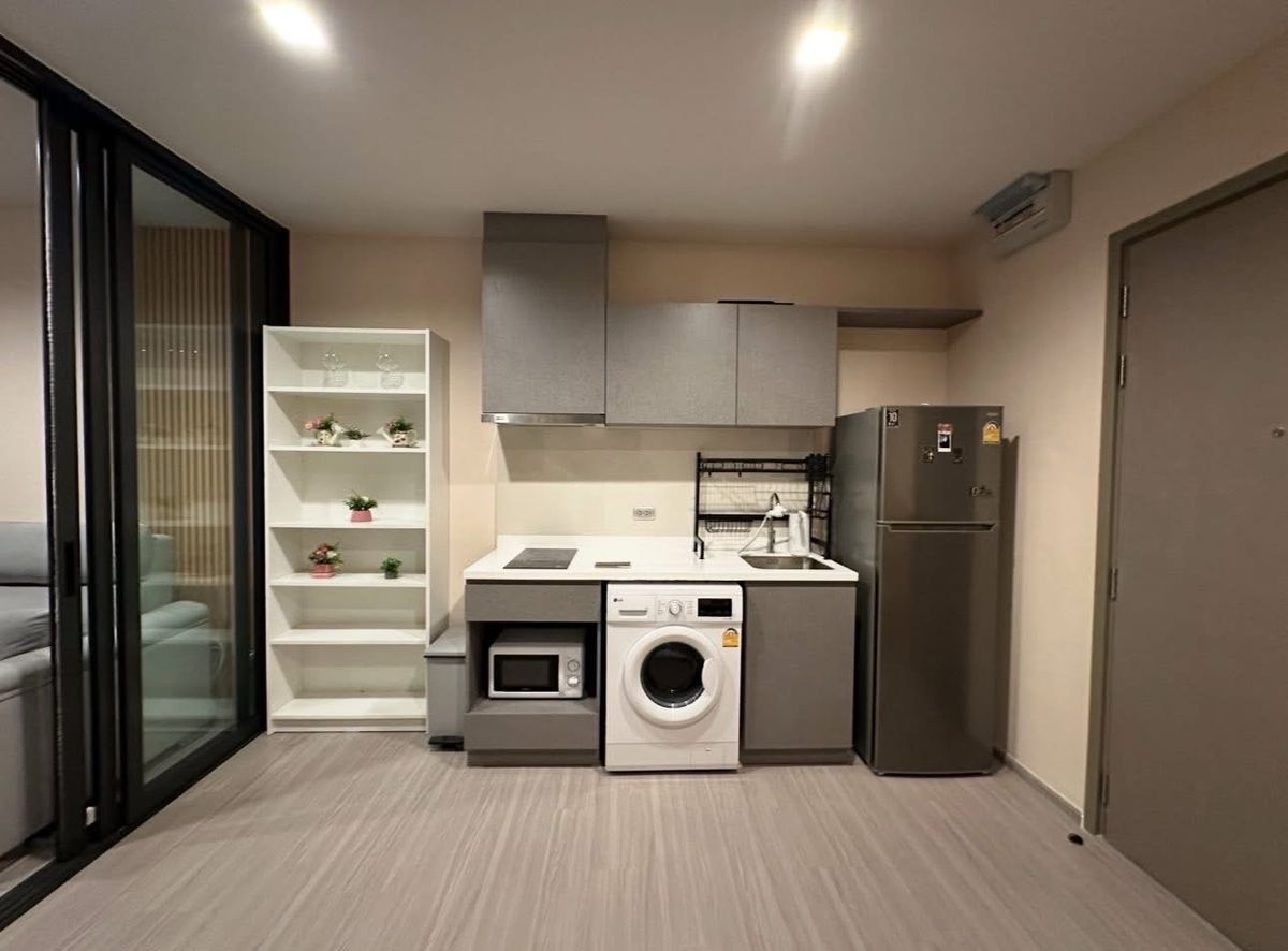 Life Asoke Hype Condo - 1 Bedroom Plus, Muji Style, Near Rama 9