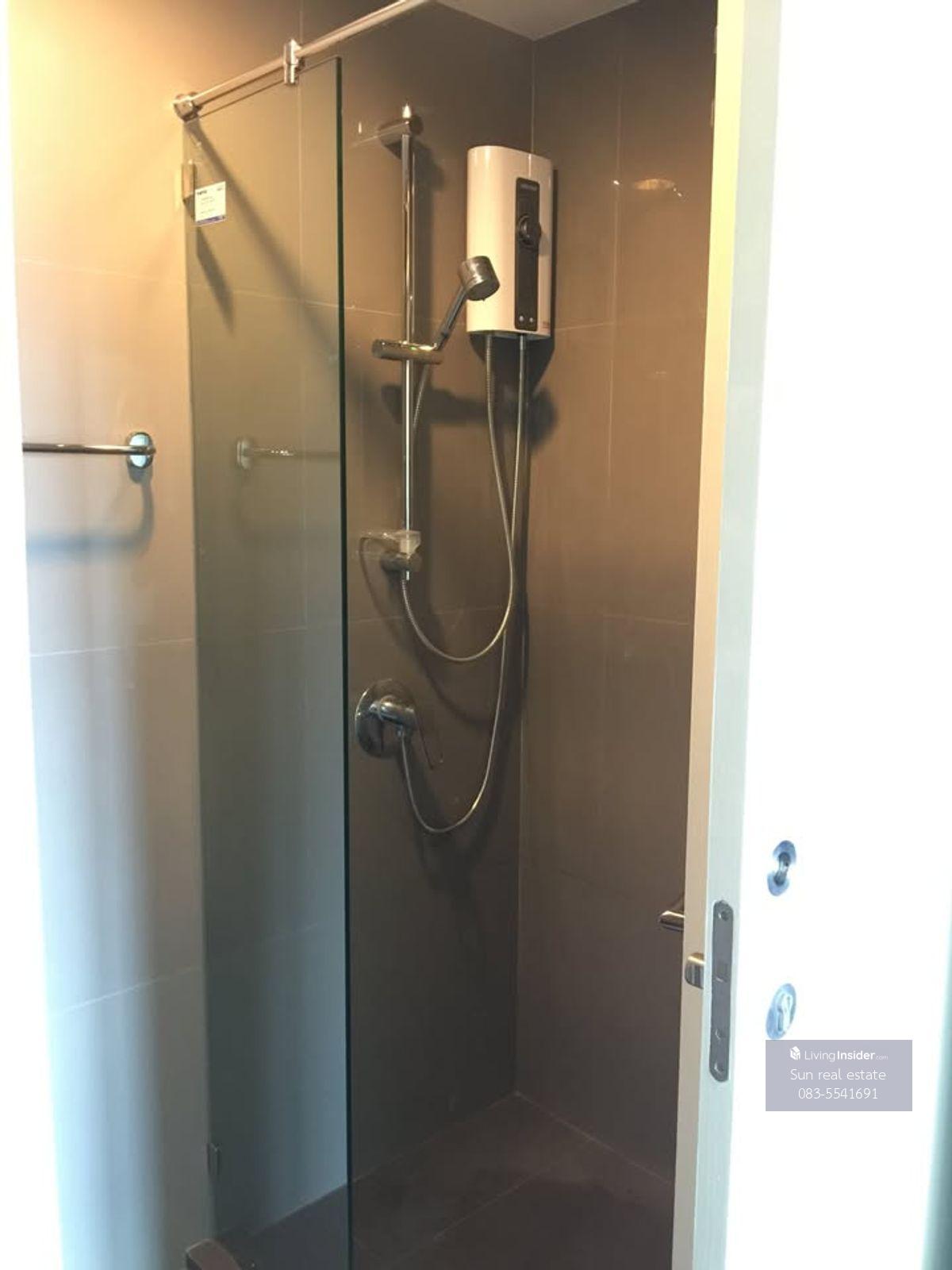 1-комнатная квартира в The Crest Sukhumvit 34, рядом с BTS Thonglor