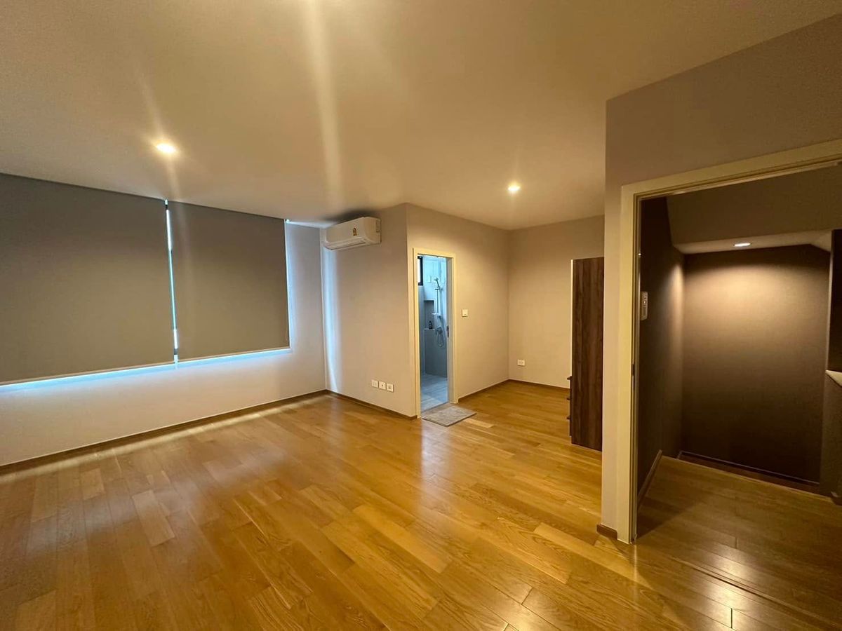 Premium Townhome 3 Storey - Nirvana Define Srinakarin-Rama 9