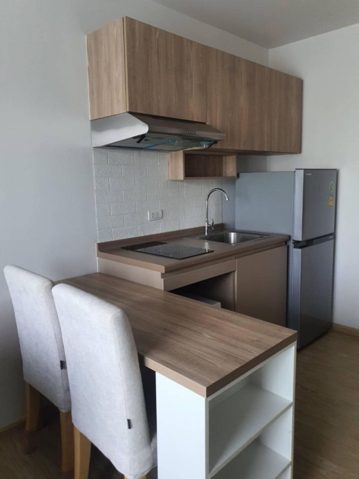 Muji Condo with Pool View near BTS On Nut
