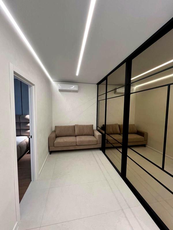 Luxury 1.5-room apartment in Mistechko Centralne residential complex