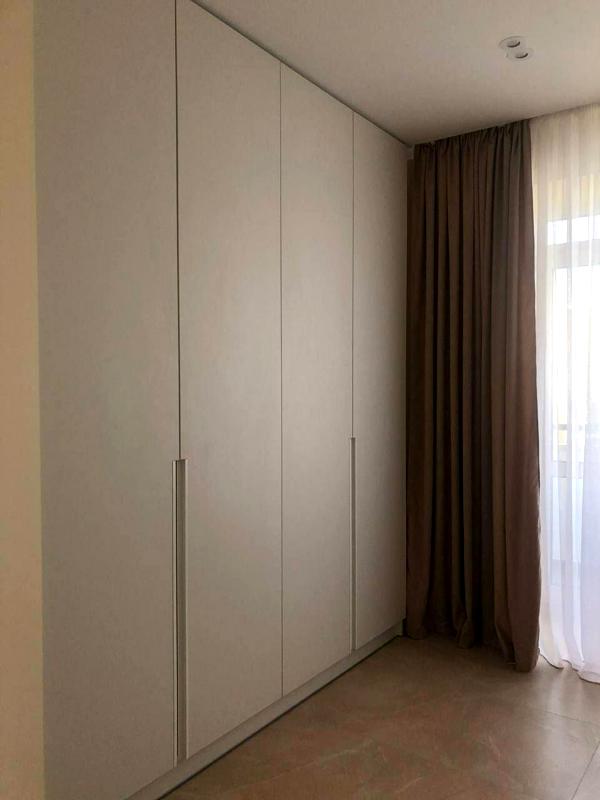 2-Room Apartment with Studio Kitchen, Two Balconies, Wardrobe