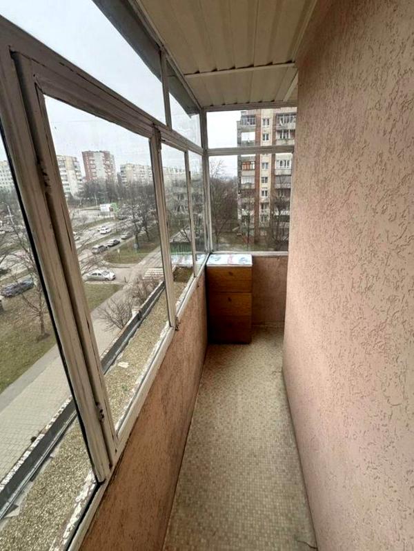 2-Room Apartment on Naukova Street, Frankivskyi District