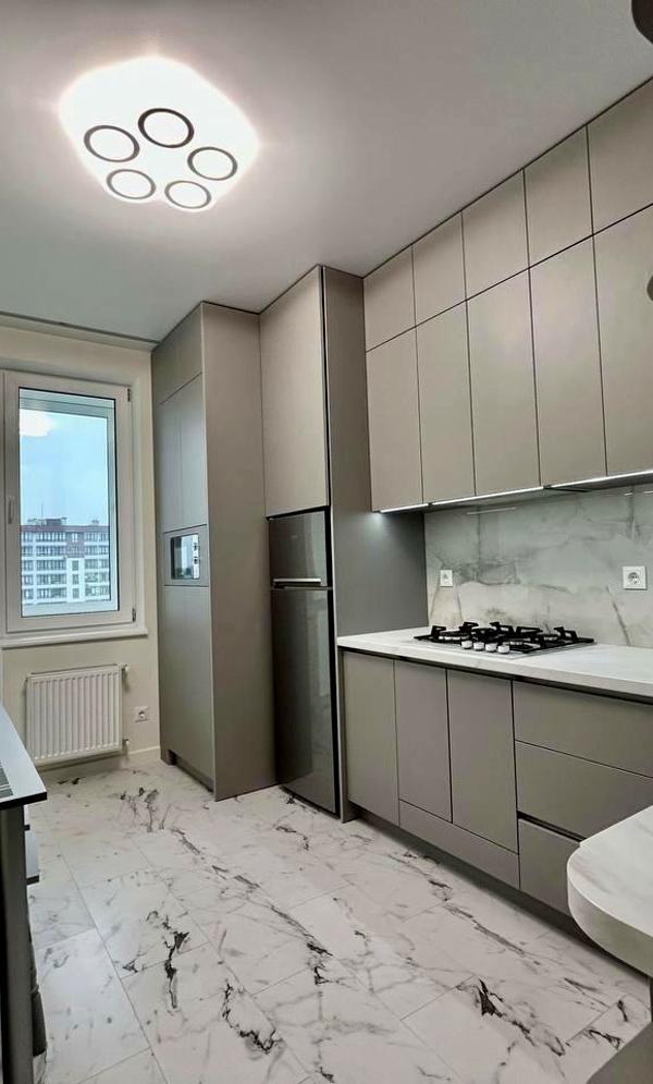 1-Bedroom Apartment with Walk-In Closet, New Renovation and Appliances