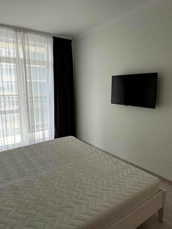 Fully Furnished Modern Apartment in Kyiv
