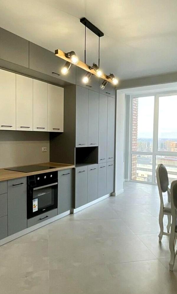 Stylish 1-Bedroom Apartment in City Center with Modern Design