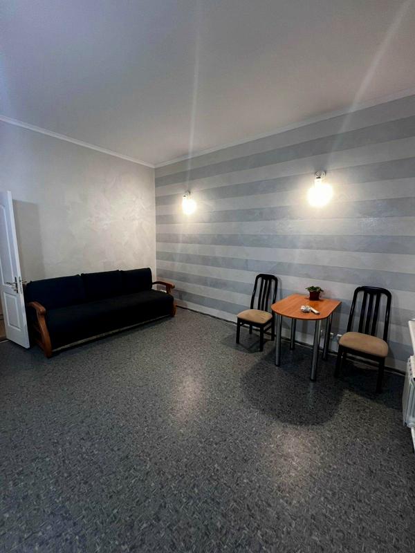 One-bedroom apartment for rent or office on Starokozatska Street