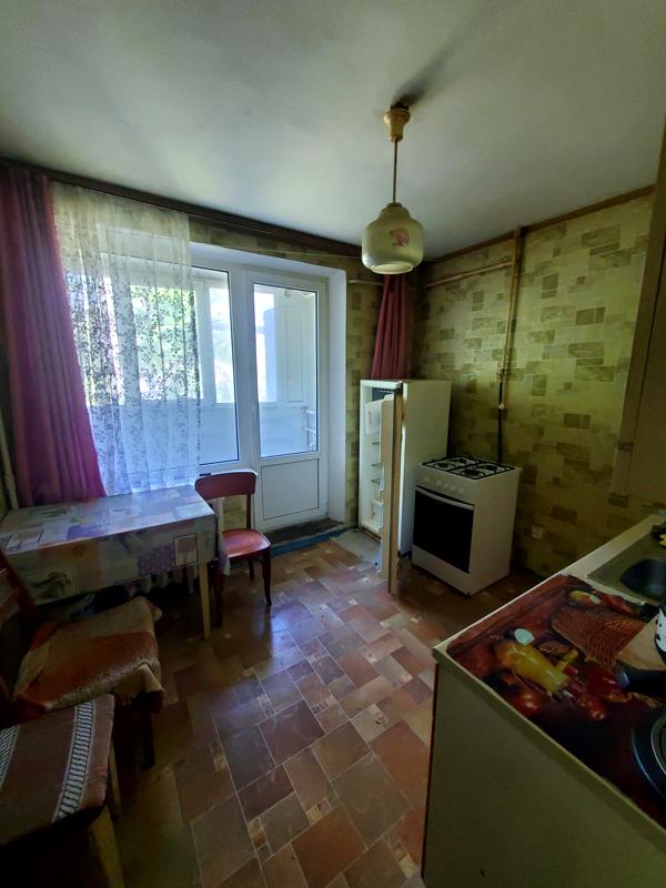 Cozy 1-Room Apartment in Bereznyaky, Left Bank, Near Metro